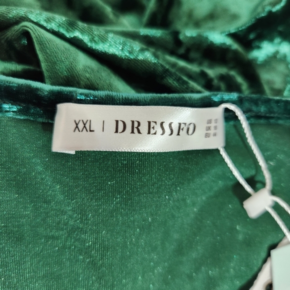 Green Velvet DRESSFO Hi Low Festival Cosplay Dress (US 12) - Picture 10 of 15